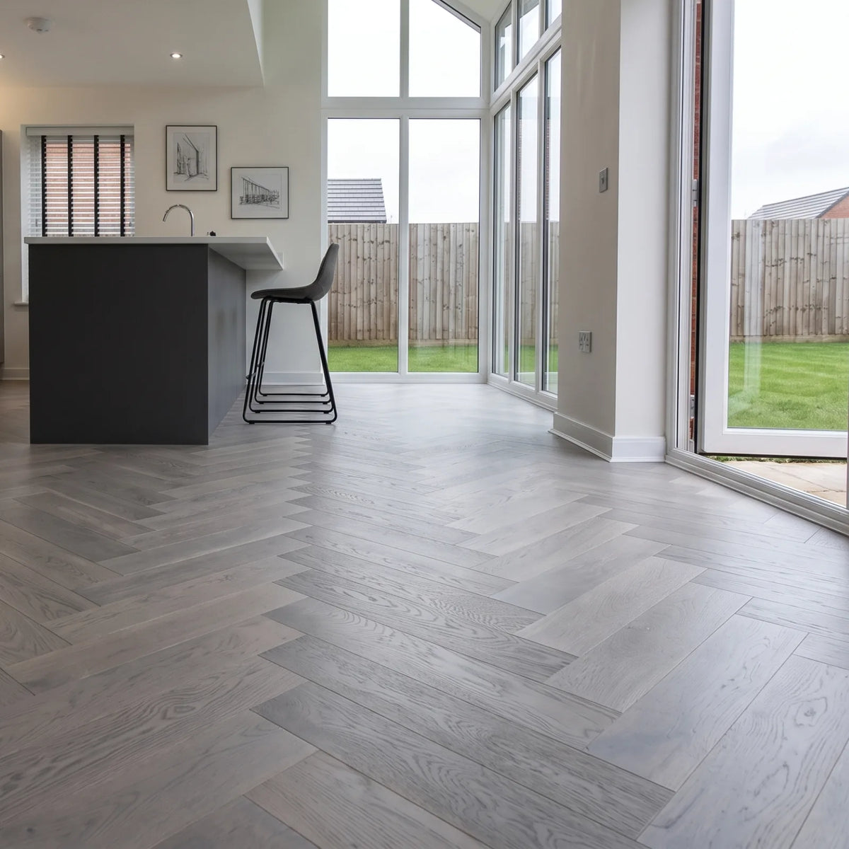 Grey Brushed Oak 150mm Engineered Herringbone – image 1