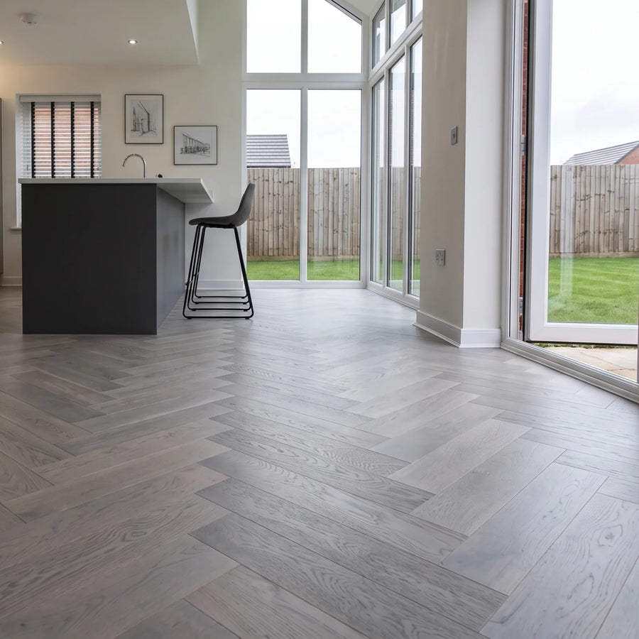 Grey Brushed Oak 150mm Engineered Herringbone – image 1