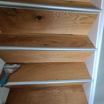 14mm Thick Aluminium Stair Nosing 2.7m – image 2