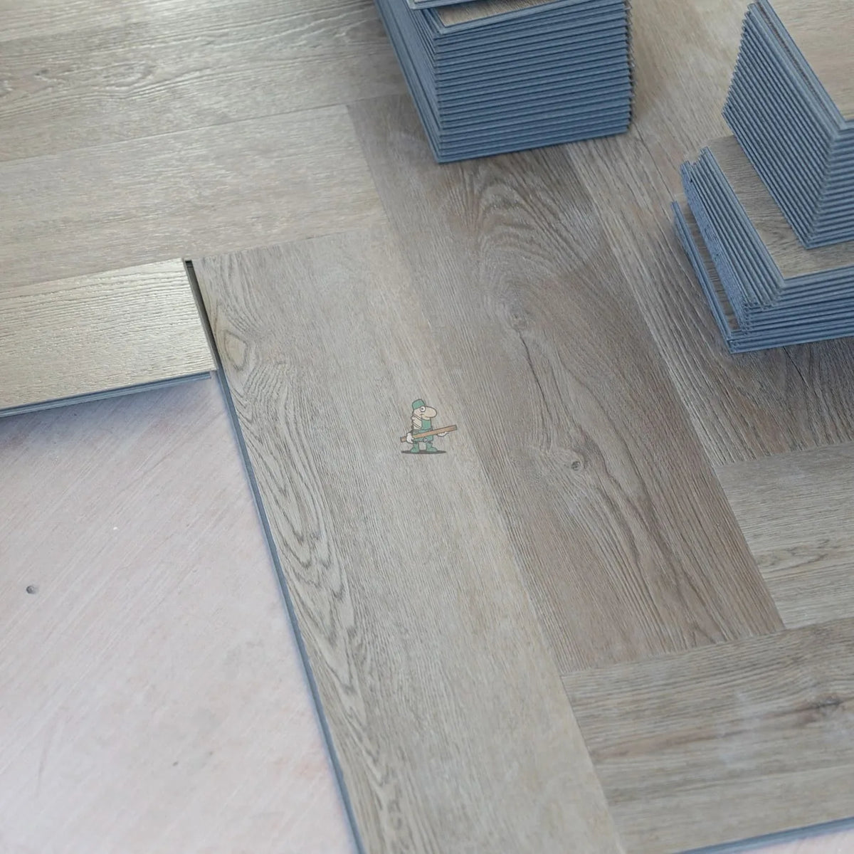 Quayside Umber Oak Herringbone Click LVT – close-up of the surface (5)