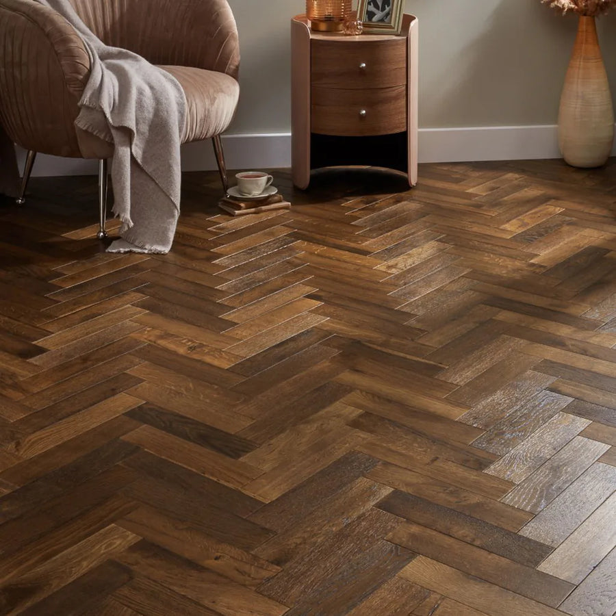 Chestnut Oak 90mm Engineered Herringbone – laid in a living room