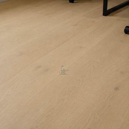 Unfinished Oak 300mm Engineered Plank – image 2