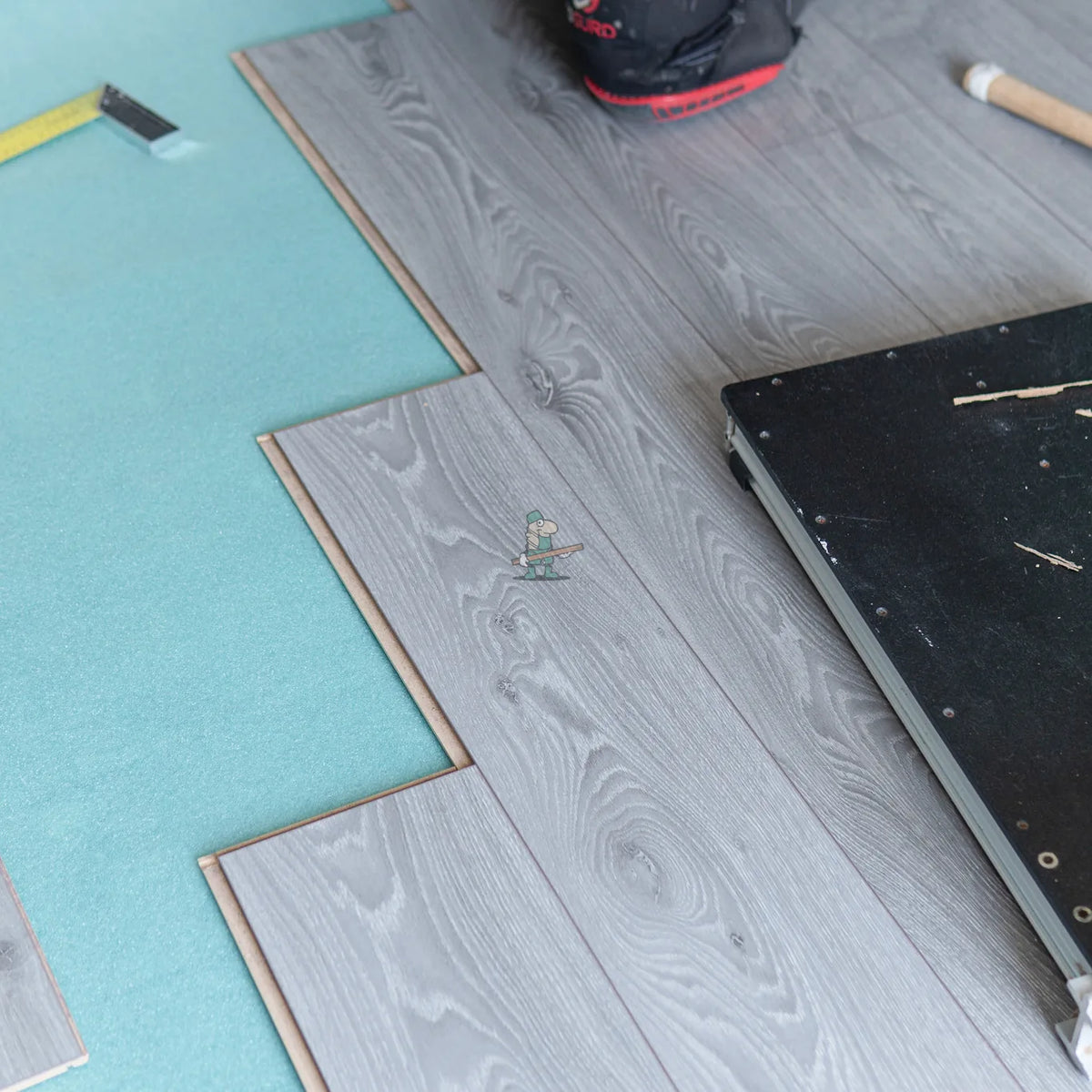 Grey Oak 12mm Laminate – image 4
