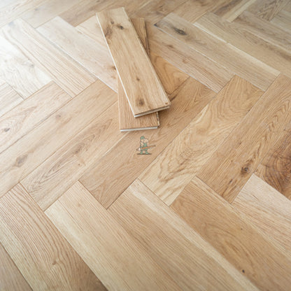 Natural Oak 90mm Engineered Herringbone, 15/4mm – image 2
