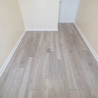 Feather Grey Oak 12mm Laminate – image 8