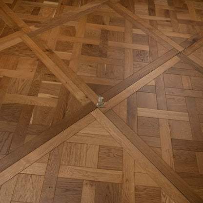 Smoked Golden Oak Engineered Versailles Panel – image 3
