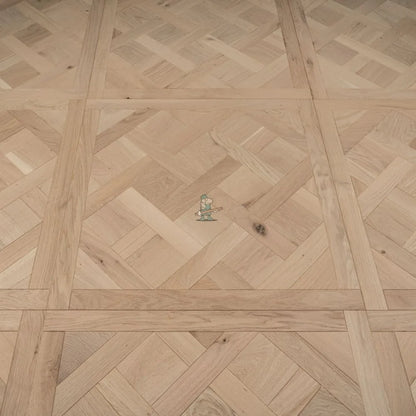 Raw Unfinished Oak Engineered Versailles Panel – image 1