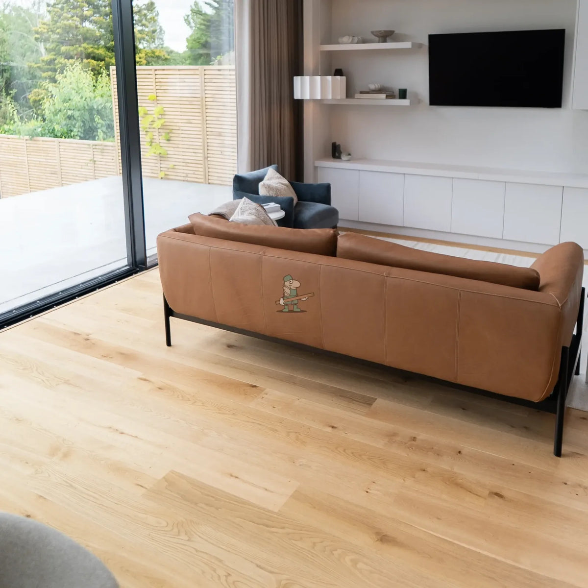 Smooth Natural Oak 190mm Engineered Plank – image 3