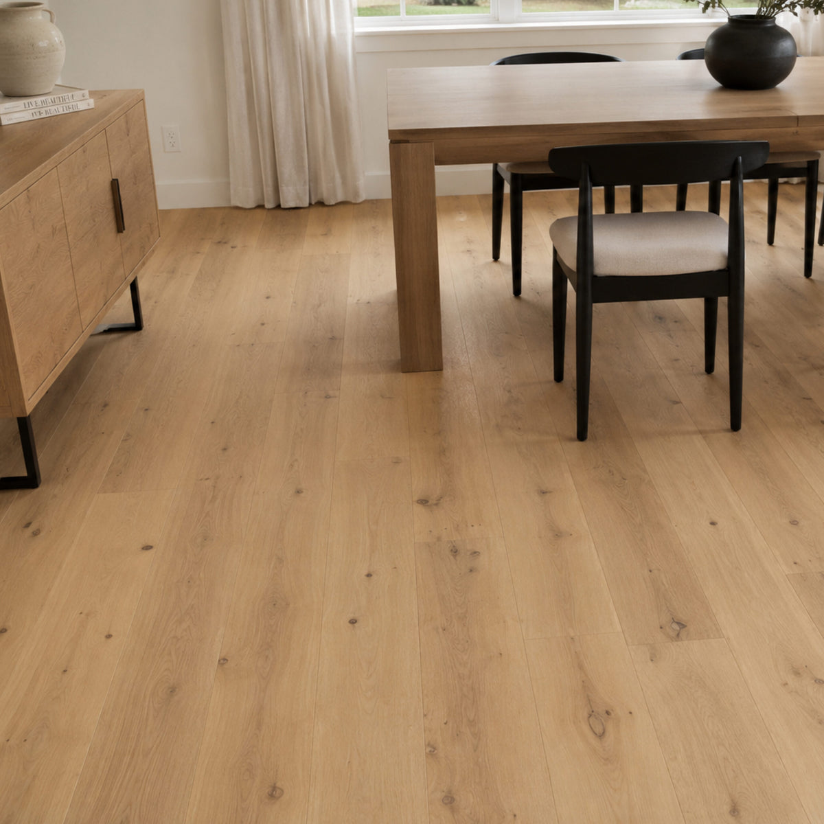 Pale Invisible Oak 190mm Engineered Plank – room setting