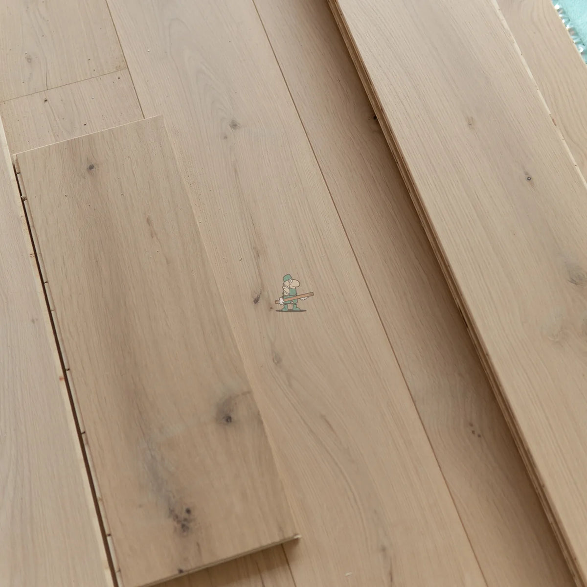 Pale Invisible Lacquered Oak 190mm Engineered Plank – image 2