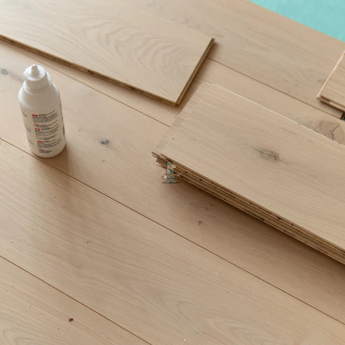Pale Invisible Lacquered Oak 190mm Engineered Plank – image 8