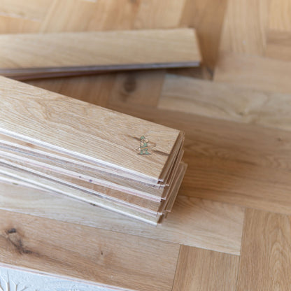 Natural Oiled Oak 90mm Engineered Herringbone – image 4
