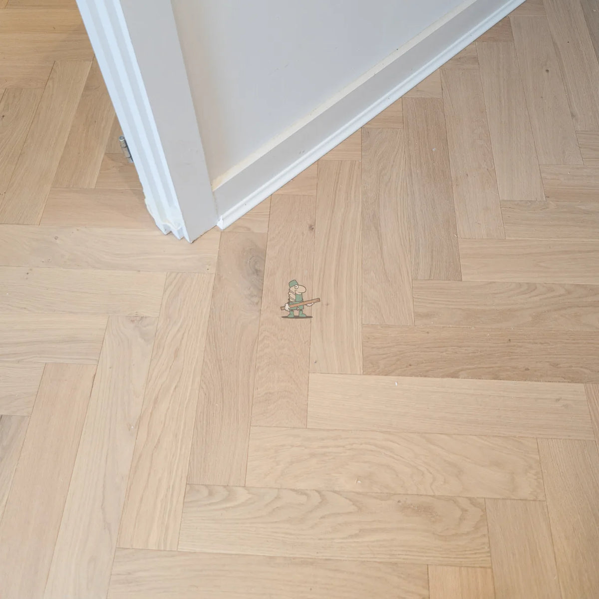 Pale Invisible Oak 90mm Engineered Herringbone, 14/3mm – image 10