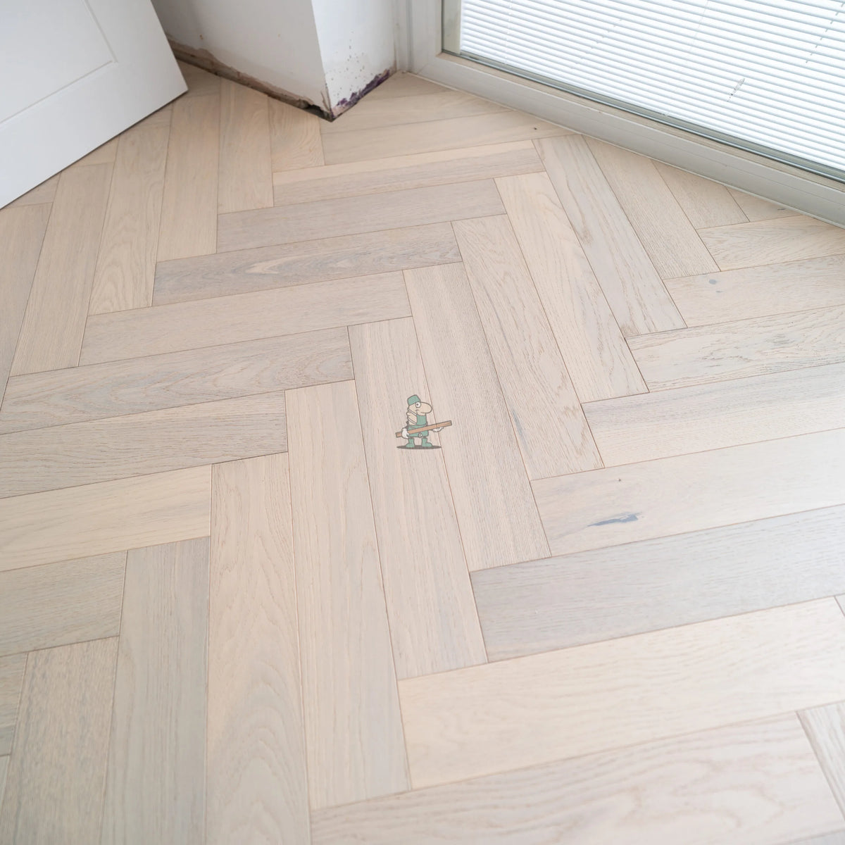 Infused White Oak 90mm Engineered Herringbone – image 5