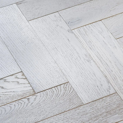 Natural White Oak 125mm Engineered Herringbone – image 5