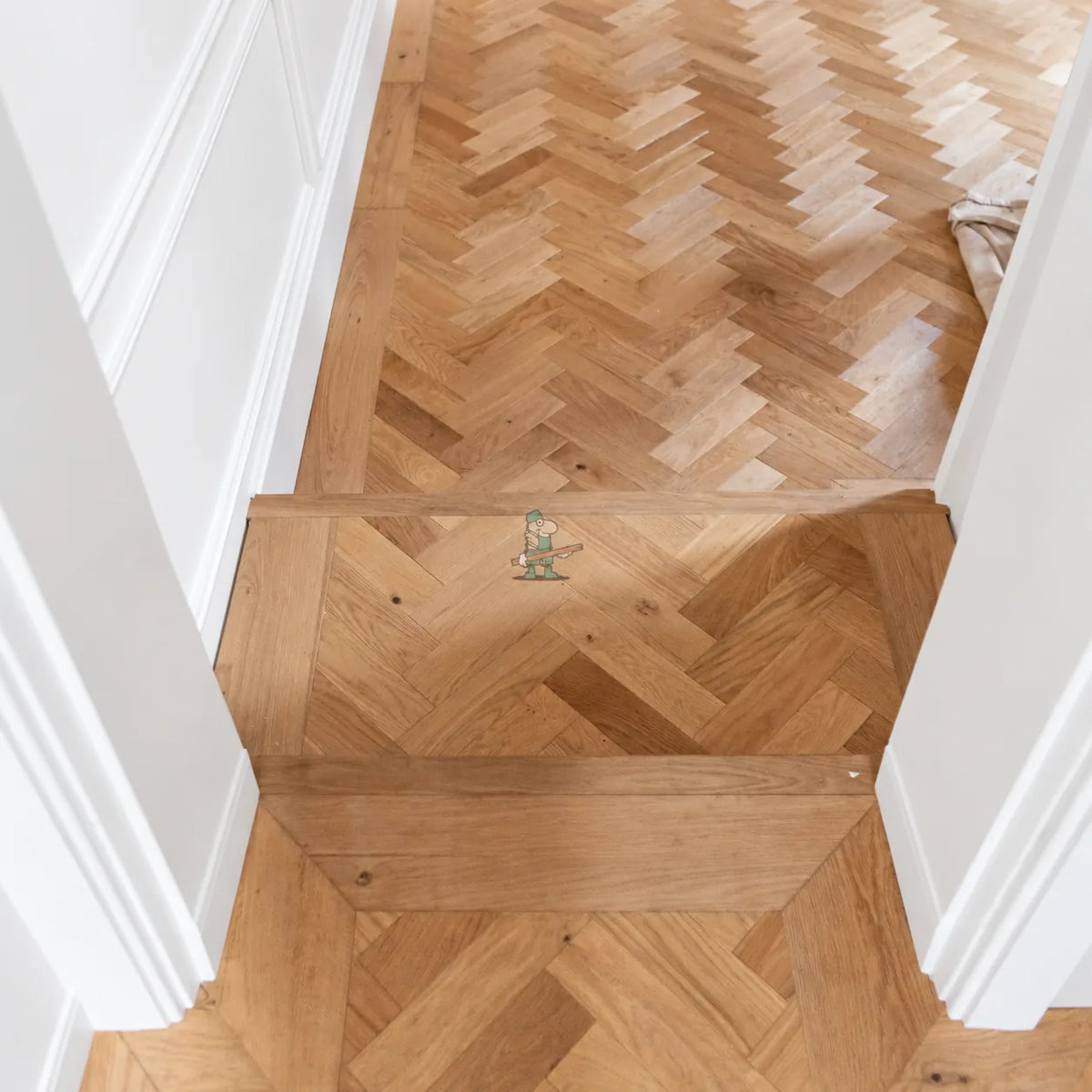 Natural Oak 80mm Engineered Herringbone – image 17