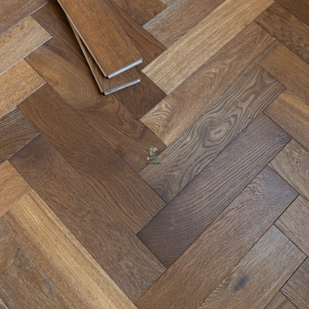 Chestnut Oak 90mm Engineered Herringbone – close-up of the surface