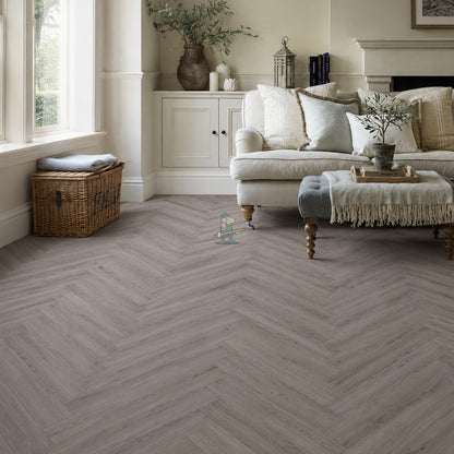 Dark Earl Grey Oak Herringbone 12mm Laminate – image 3