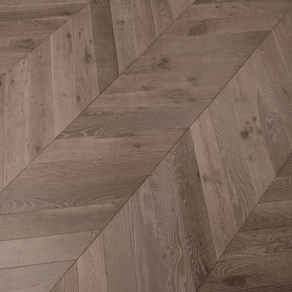 Brown Waxed Haze Oak 90mm Engineered Chevron – image 7