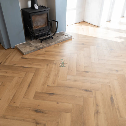 Honeycomb Oak Herringbone Click LVT – image 7