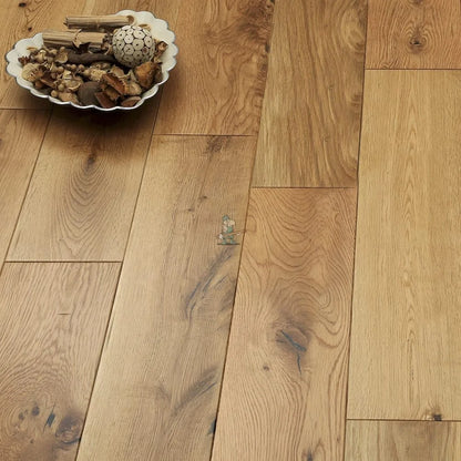 Natural Lacquered Oak 150mm Solid Plank – image 2