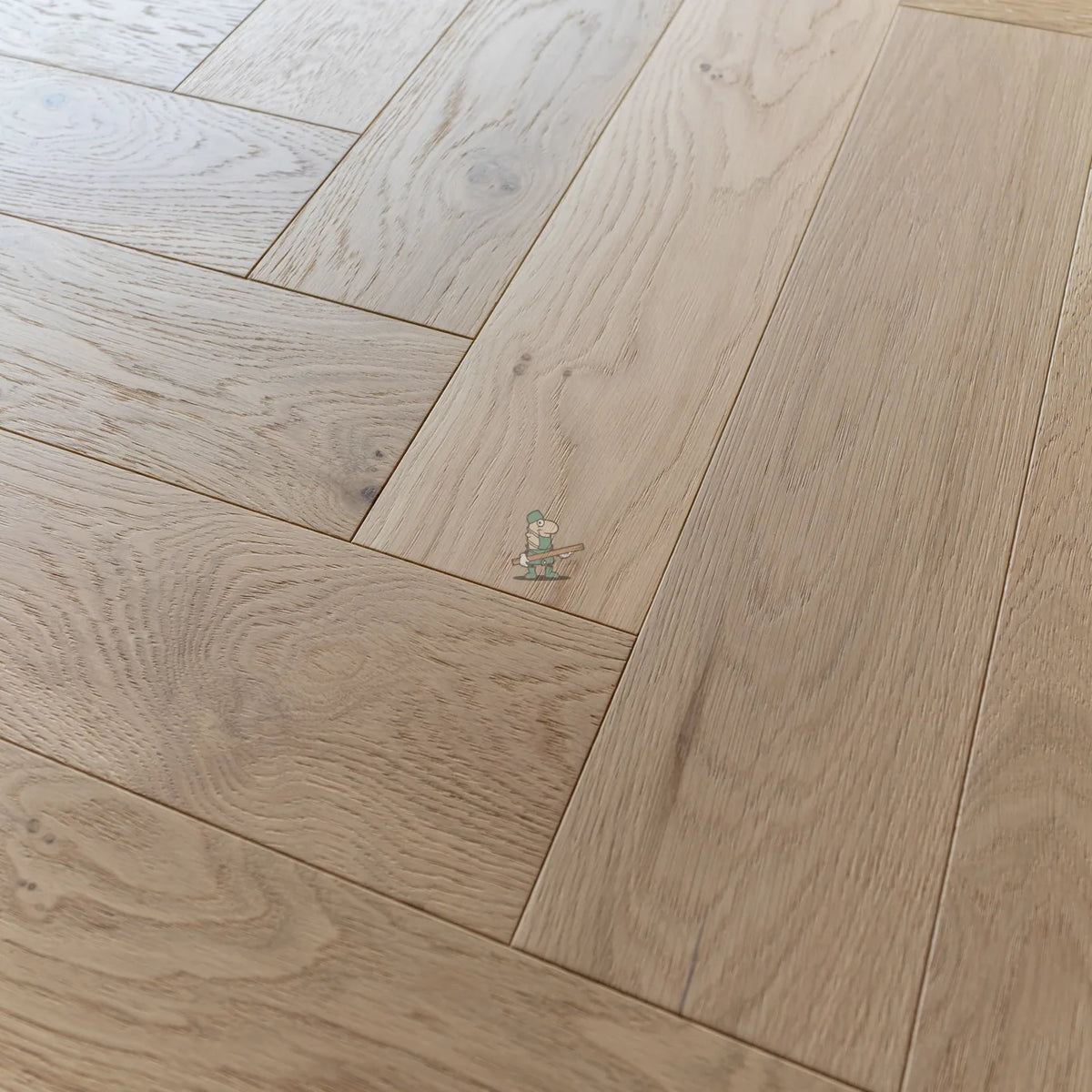 Pale Invisible Oak 125mm Engineered Herringbone – image 9