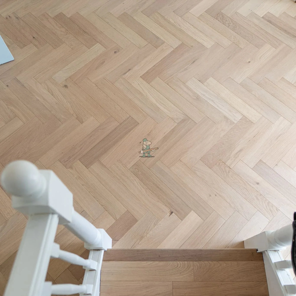 Invisible Light Oak 90mm Engineered Herringbone – image 8