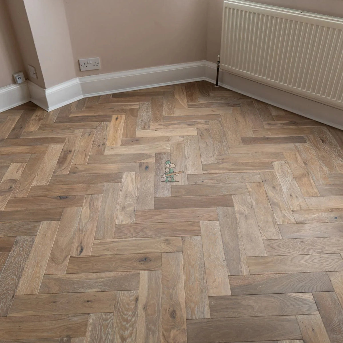 Smoked Washed Grey Oak 90mm Engineered Herringbone – image 3