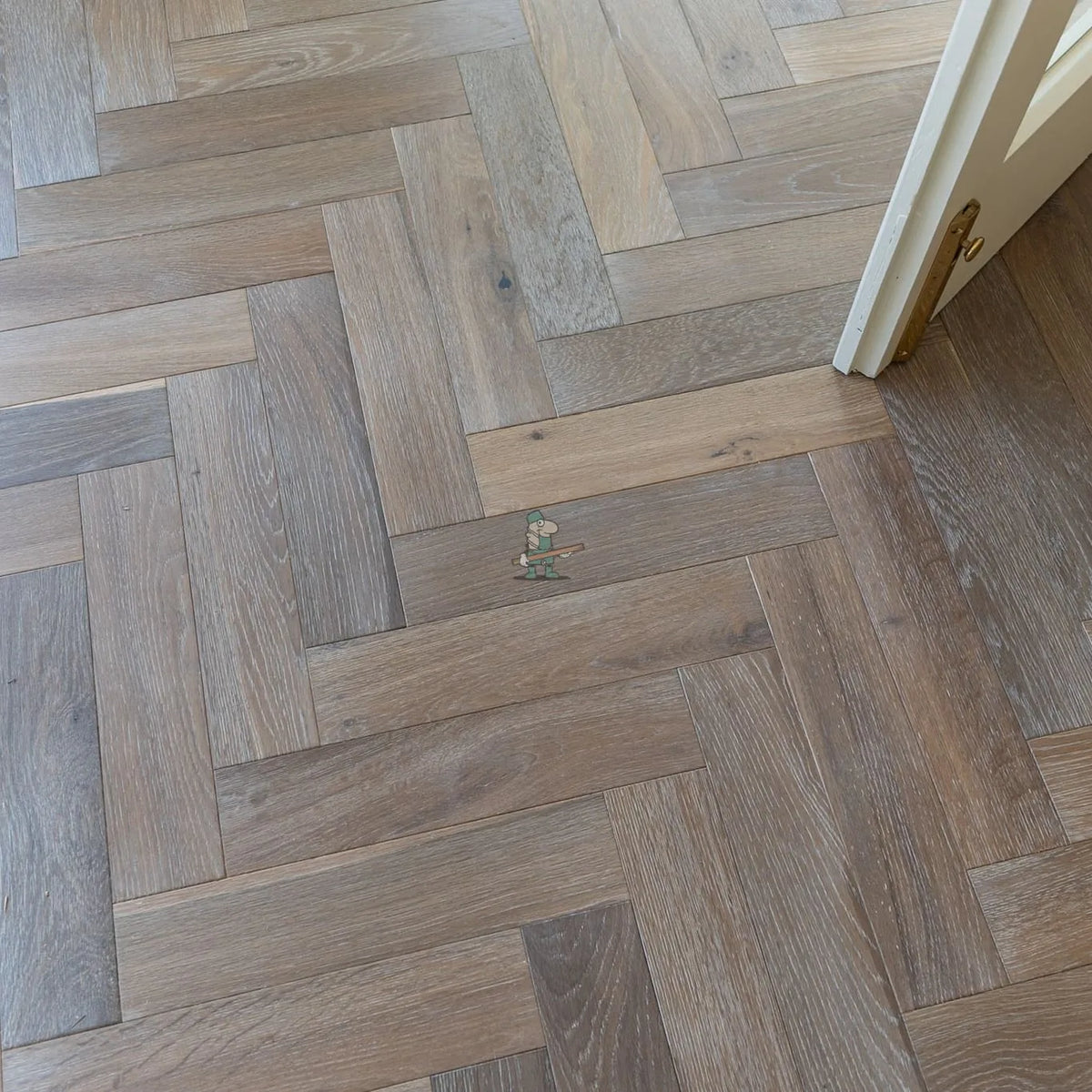 Smoked Washed Grey Oak 90mm Engineered Herringbone – image 10