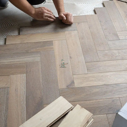 Smoked Washed Grey Oak 90mm Engineered Herringbone – image 4