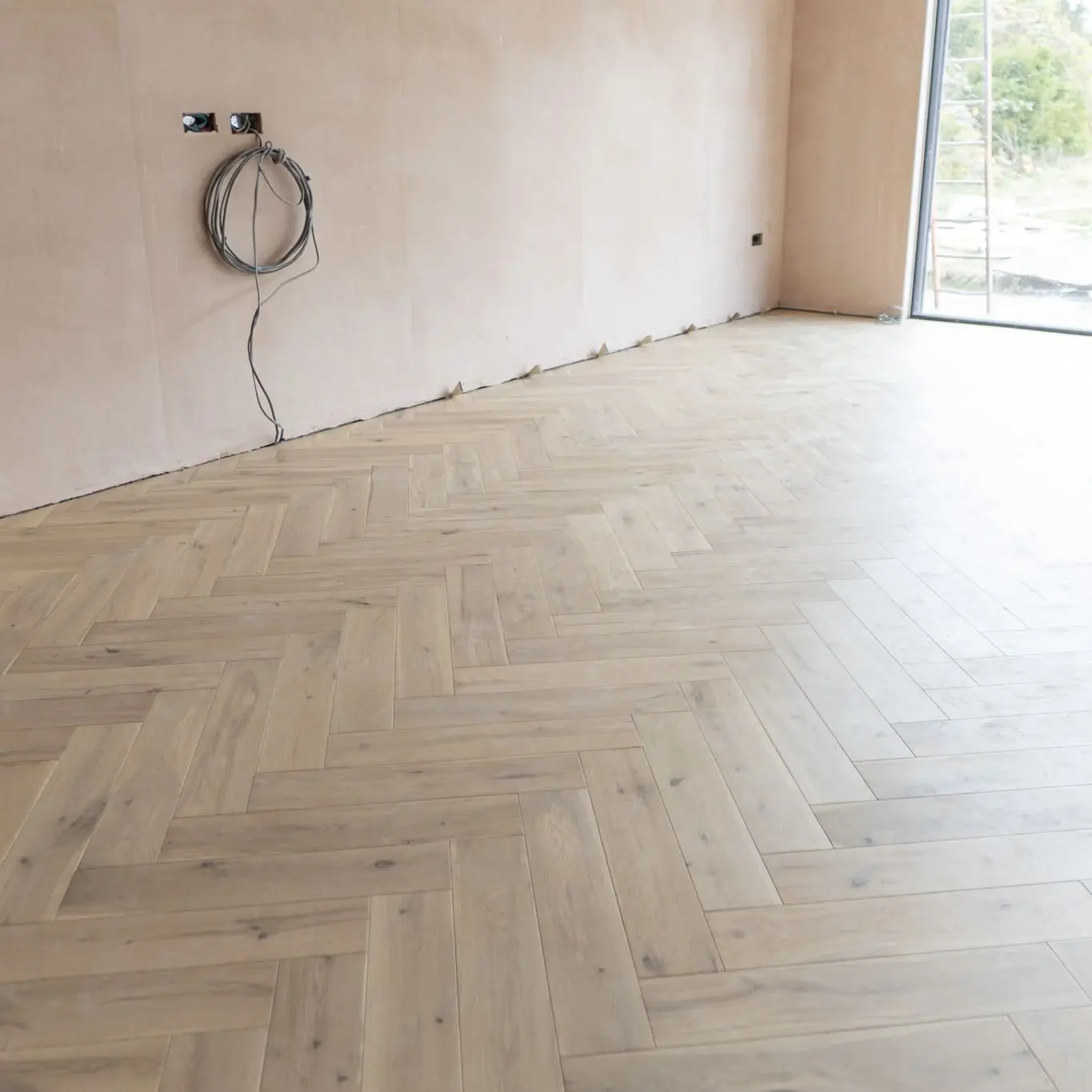 Cambridge Salcey Oak 15/4 x 125mm Invisible Smooth Oiled Herringbone Engineered Wood Flooring