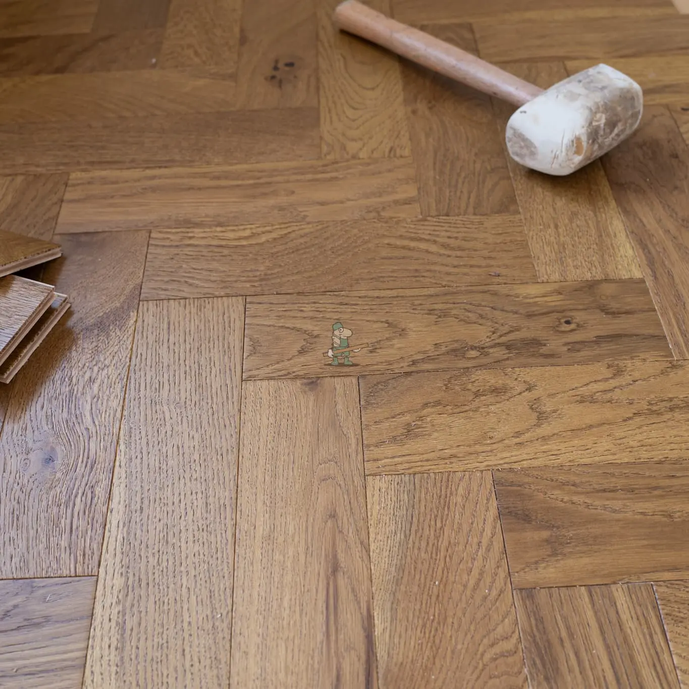Cambridge Burnham Oak 10/3 x 80mm Golden Brushed Oiled Herringbone Engineered Wood Flooring