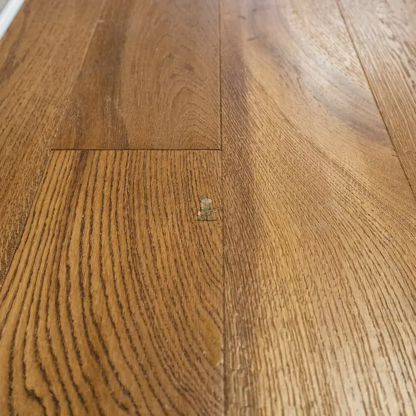 Nature 20/6 x 180mm Brushed Golden Oak Handscraped Engineered Wood Flooring