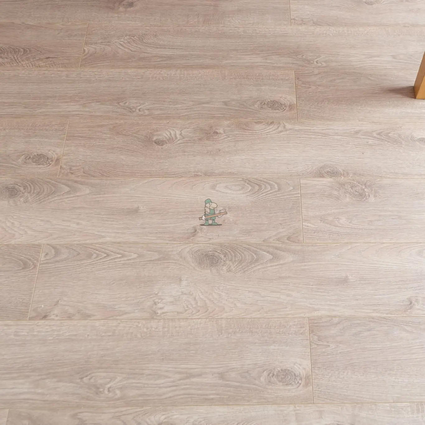 Cambridge 12mm Nude Oak AC5 Laminate Flooring