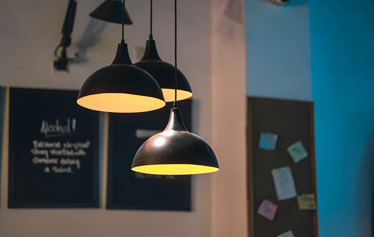 Lighting Conditions and Flooring Colours