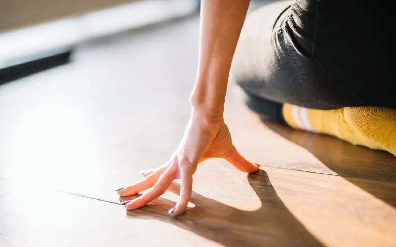 Fixing a Peeling Laminate Floor