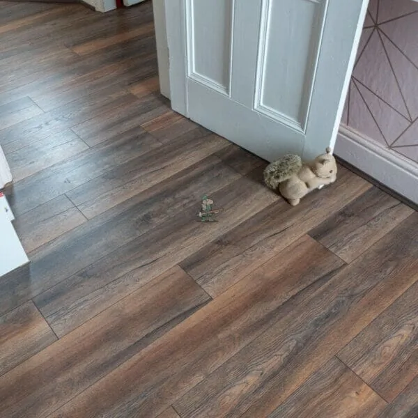 Premium 12mm Rustic Oak AC5 Laminate Flooring
