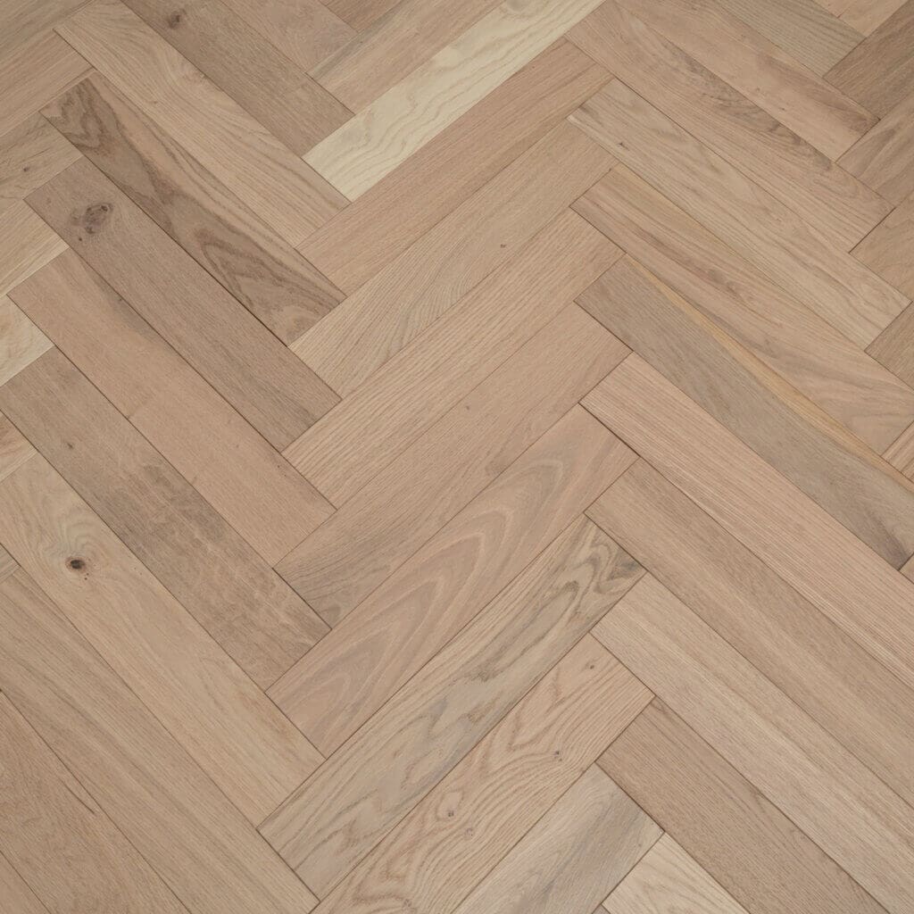 Cambridge Friston Oak 10/3 x 80mm Invisible Smooth Oiled Herringbone ...