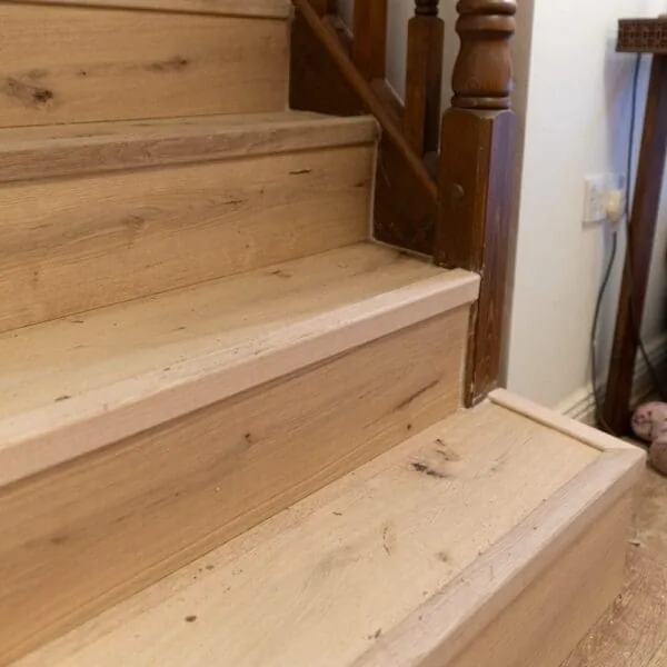 8mm Thick Real Wood Solid Oak Stair Lipping 2.7m