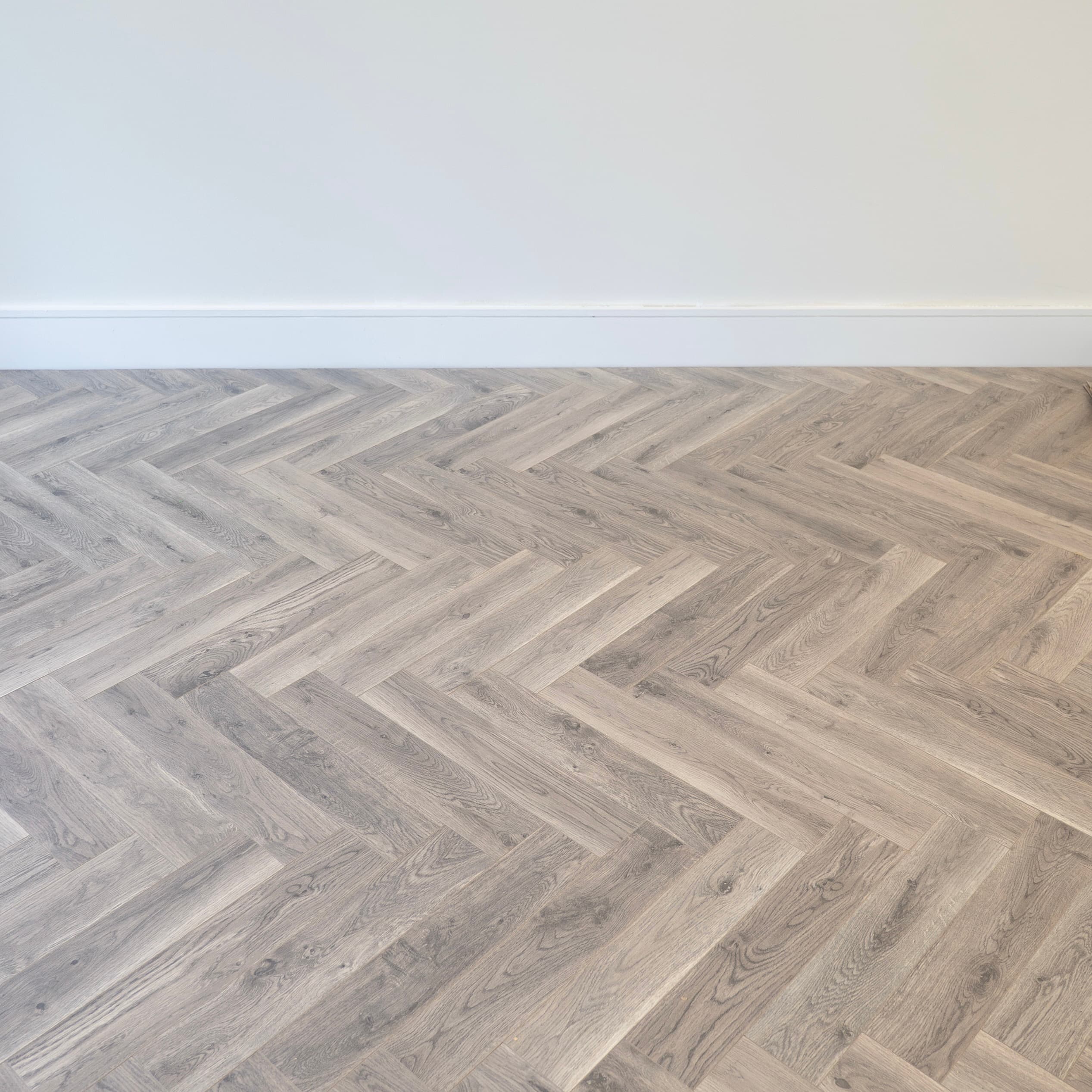Craft 12mm Providence Oak Herringbone AC5 Laminate Flooring