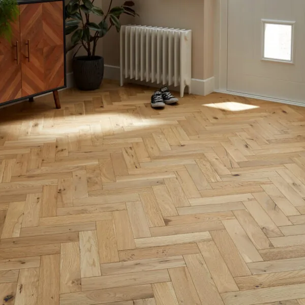 Parquet 18 x 90mm Natural Oak Herringbone Solid Wood Flooring