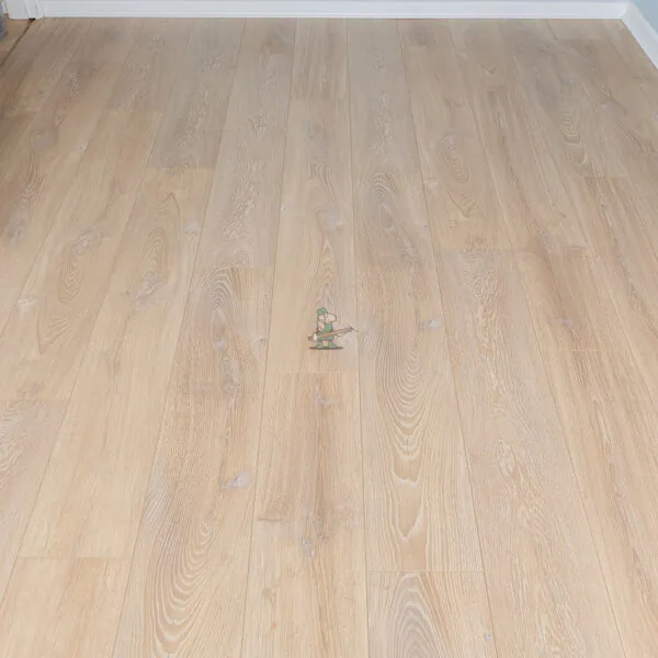 Desert Oak 12mm Classic Laminate Flooring
