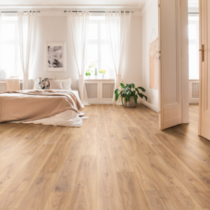 Home Classic 12mm Natural Medium Oak 4V Laminate Flooring