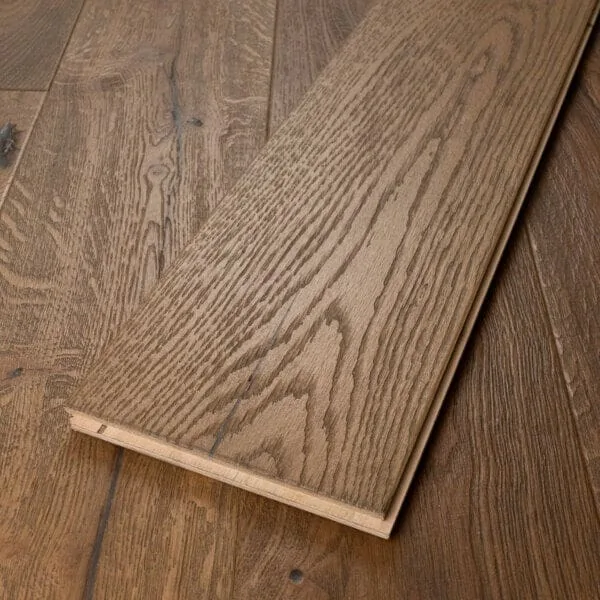 New York 20/6 x 190mm Medium Oak Distressed Premium Engineered Wood Flooring