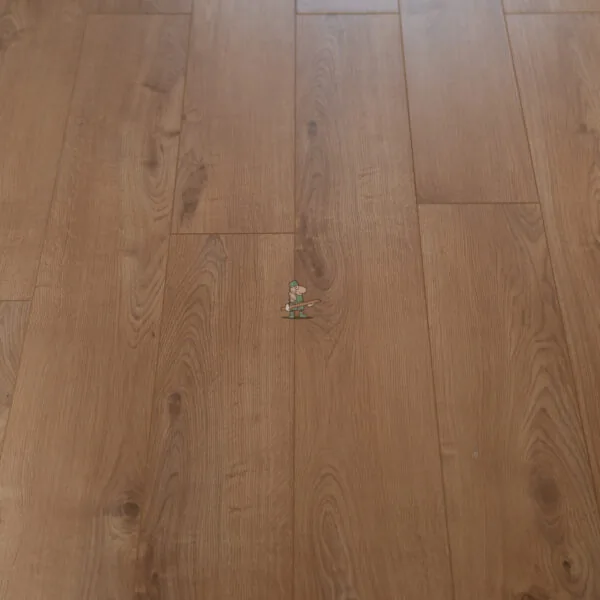 Home Classic 12mm Village Oak 4V Laminate Flooring