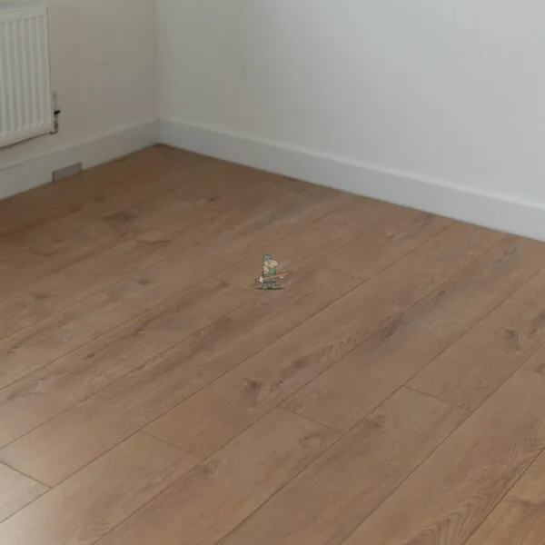 Home Classic 12mm Village Oak 4V Laminate Flooring