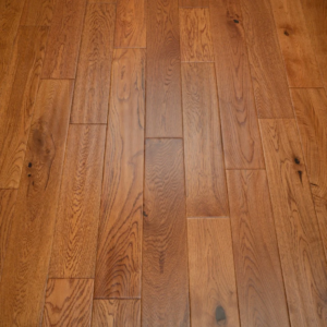 Nevada 18/5 x 125mm Golden Oak Handscraped Lacquered Engineered Wood Flooring