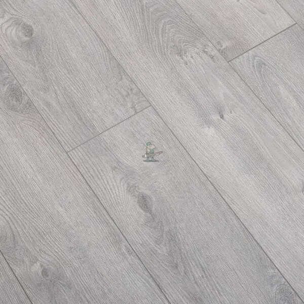 Cambridge 12mm Basalt Oak AC5 Laminate Flooring