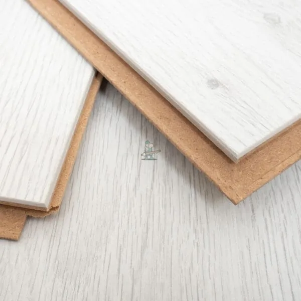 Cambridge 12mm Pearl Oak AC5 Laminate Flooring