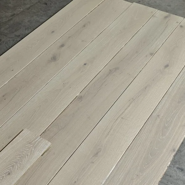 Nevada 14/3 x 220mm Alpine Lacquered Oak Engineered Wood Flooring